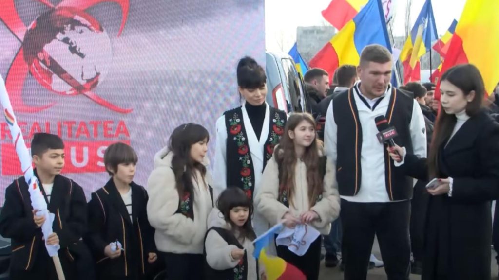 Afaceristul patriot care a venit cu familia la protestul pro Calin Georgescu