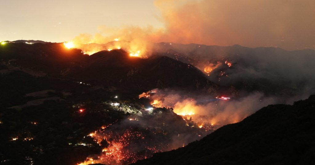 Consulatul Romaniei din Los Angeles evacuat din cauza incendiilor