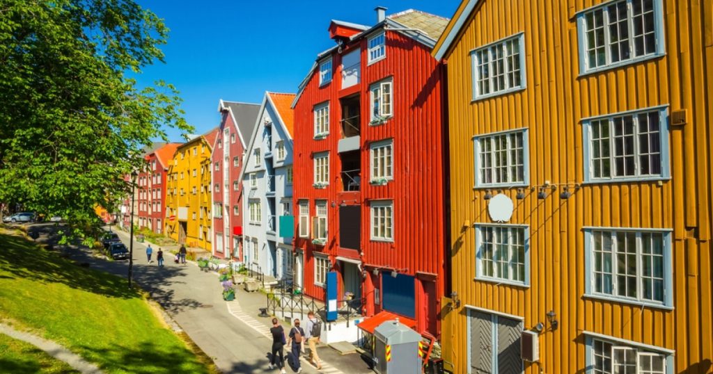 Norvegia vrea sa restabileasca obligatia construirii de adaposturi antiaeriene din cauza riscurilor de razboi