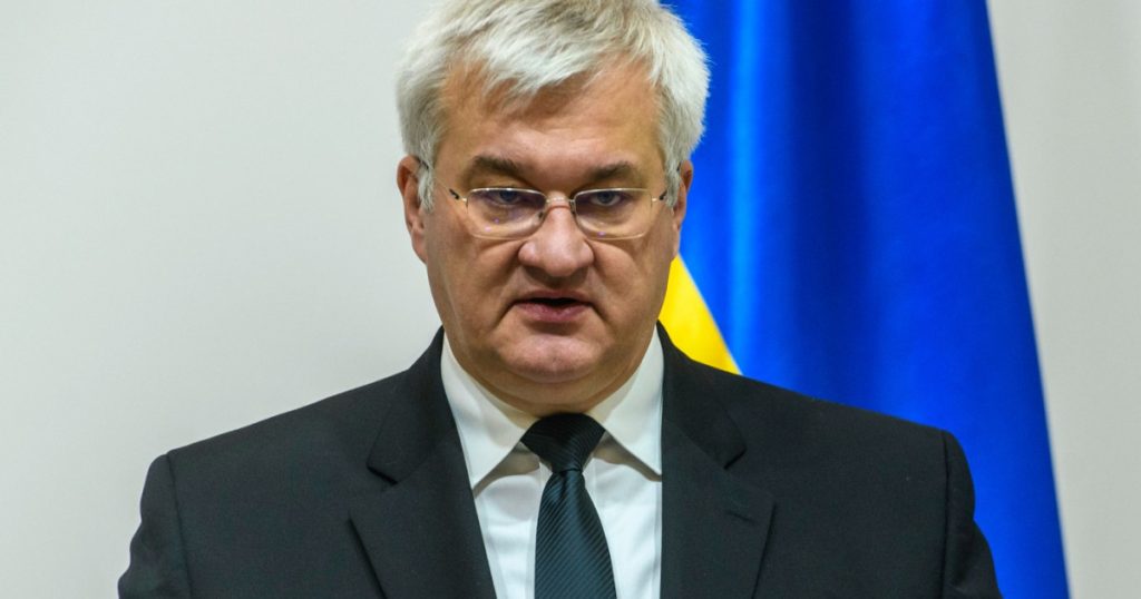 Ucraina pregatita sa inlocuiasca Ungaria in UE si NATO