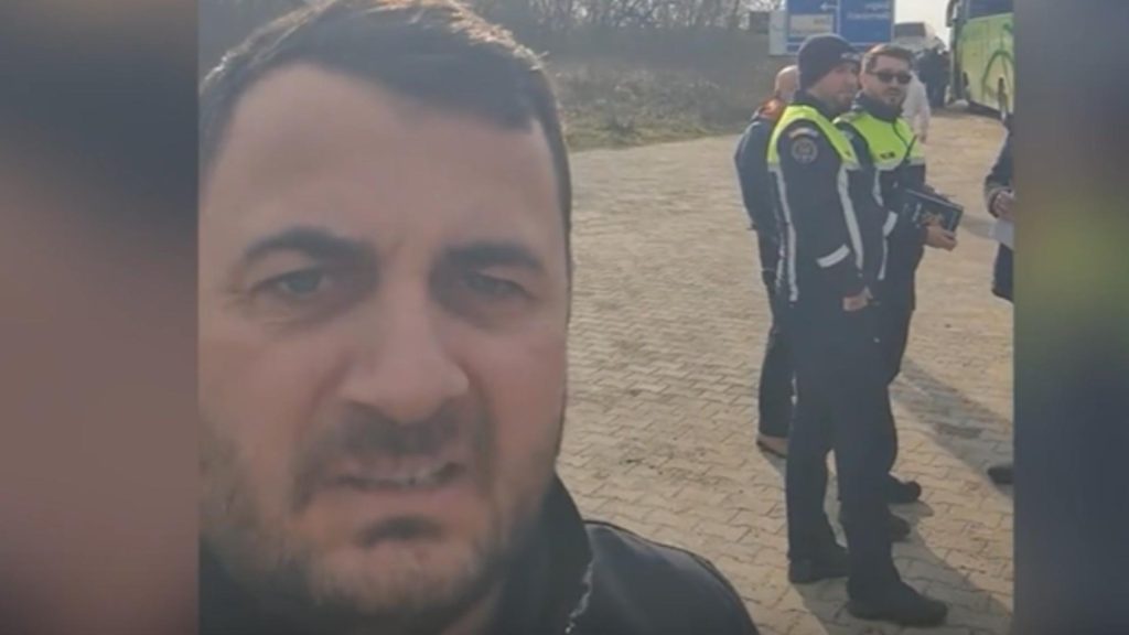 Predoiu si Nicusor Dan folosesc politia pentru intimidare