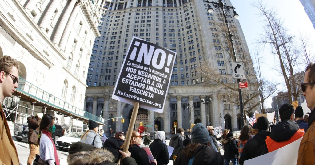Registru pentru imigrantii ilegali din SUA Administratia Trump ii inchide pe cei neinregistrati