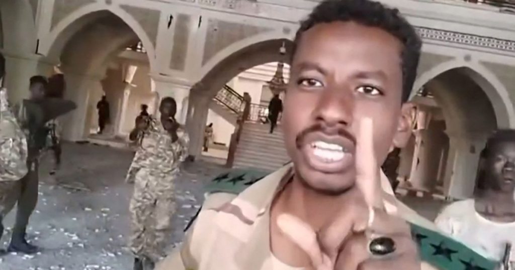 Ce se intampla in Sudan armata sustine controlul palatului prezidential din Khartoum Confruntari cu fortele paramilitare