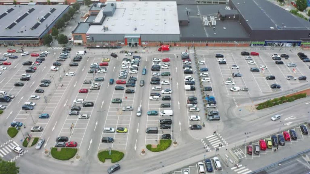 Cum sa primesti amenda de 2000 lei in parcare supermarket