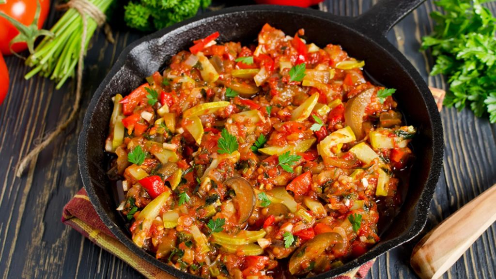 Ghiveci calugaresc cu legume Reteta perfecta manastireasca