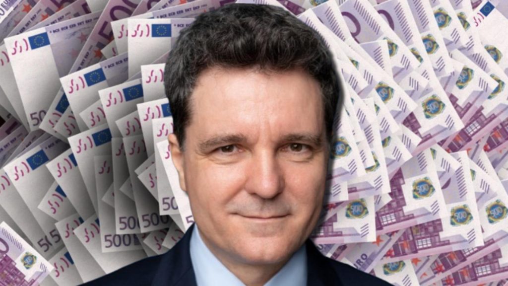 Nicusor Dan isi finanteaza campania din banii bucurestenilor