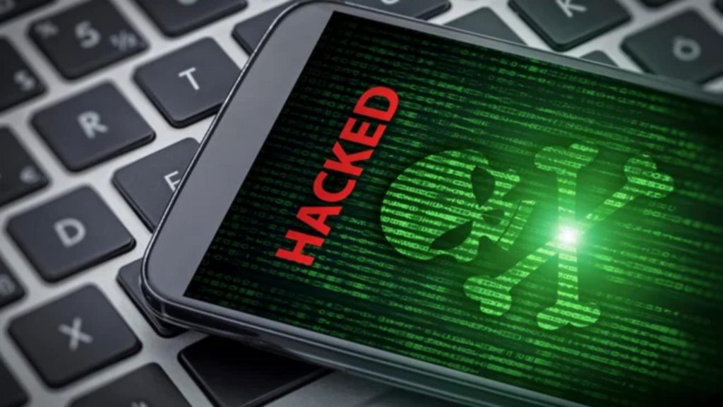 Noua metoda a hackerilor de a sparge telefoane si fura bani Avertismentul politiei