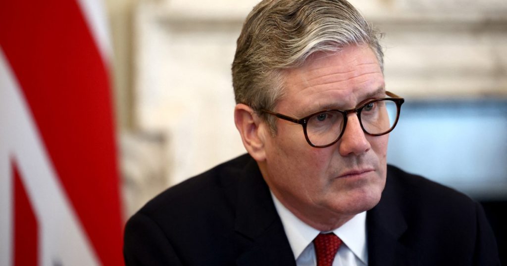 Premierul britanic anunta desfiintarea NHS England