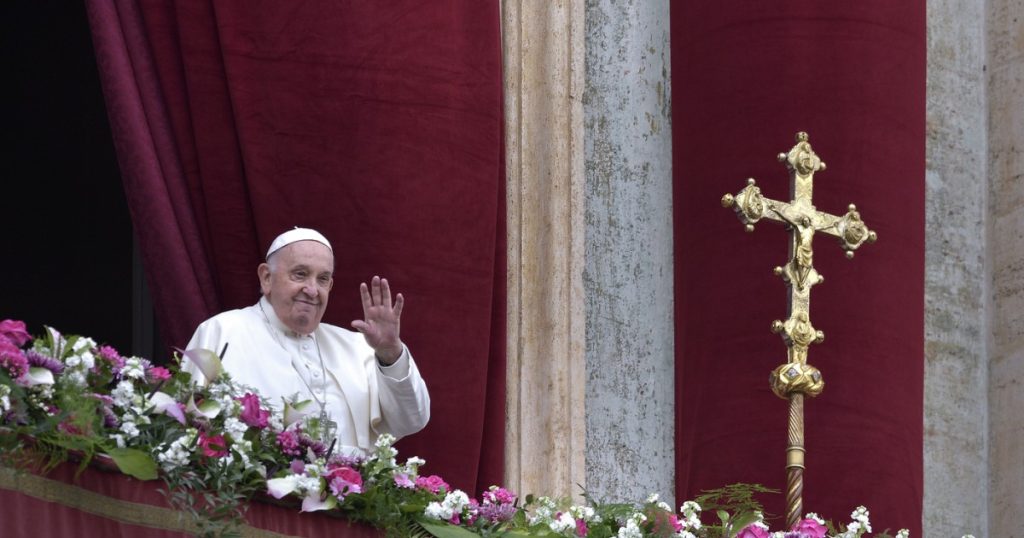 Catolicii se pregatesc pentru un Paste fara Papa Francisc