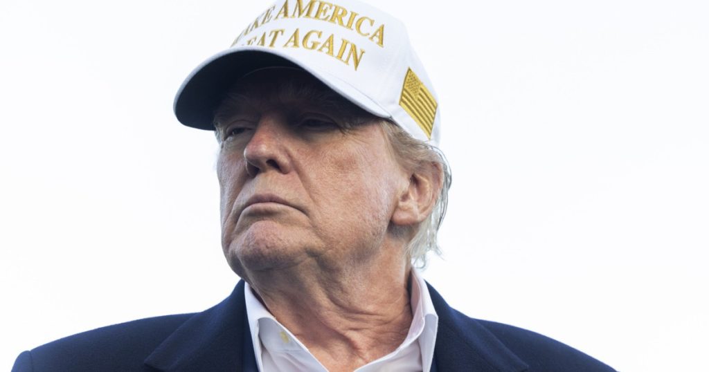 Echipa lui Trump se asteapta la punerea sub acuzare