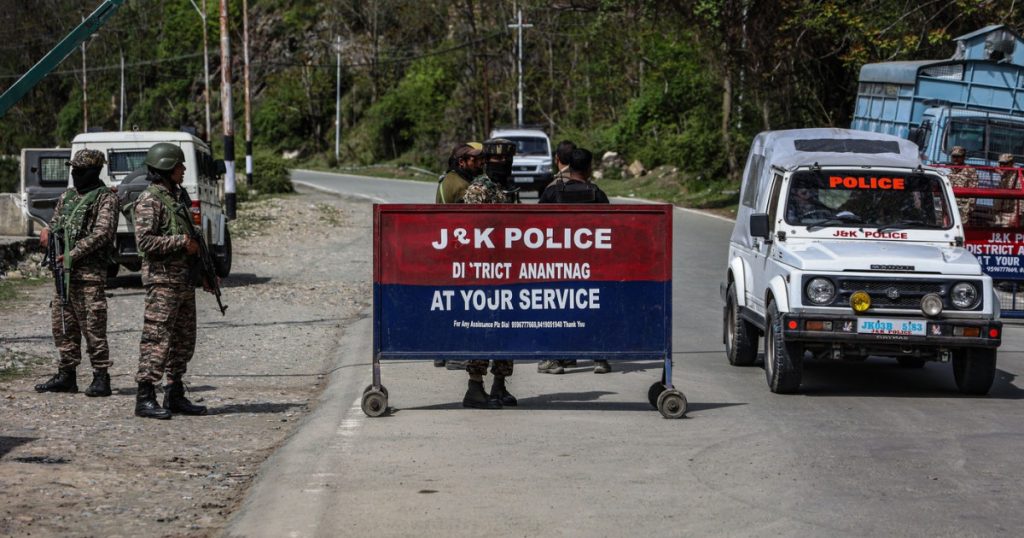 India inchide granita cu Pakistan dupa atac in Kashmir