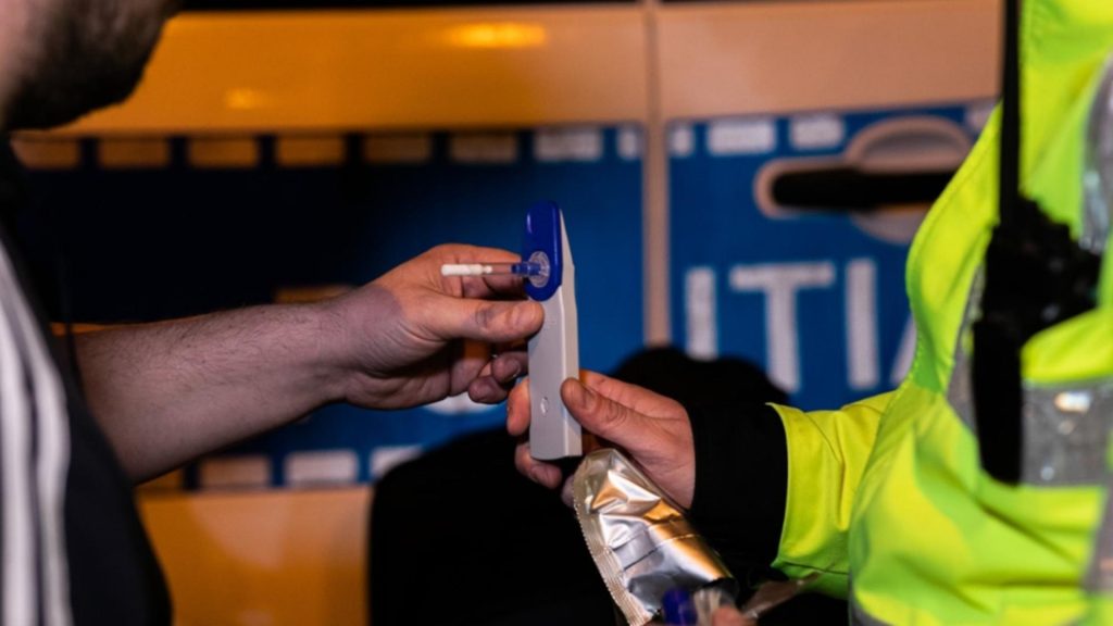 Politia Romana obligata sa comunice precizia testelor antidrog