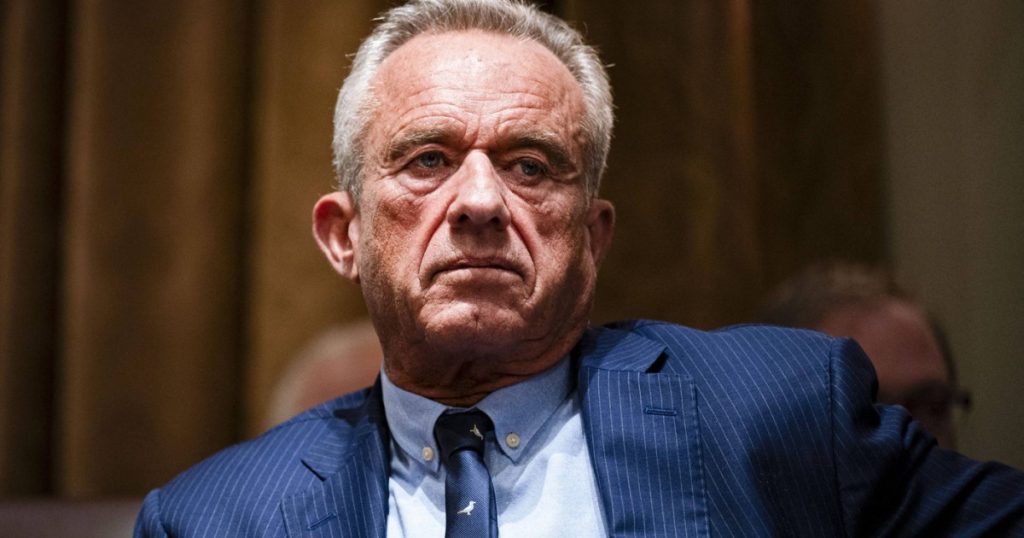 Robert F Kennedy Jr promite sa afle cauza autismului din SUA