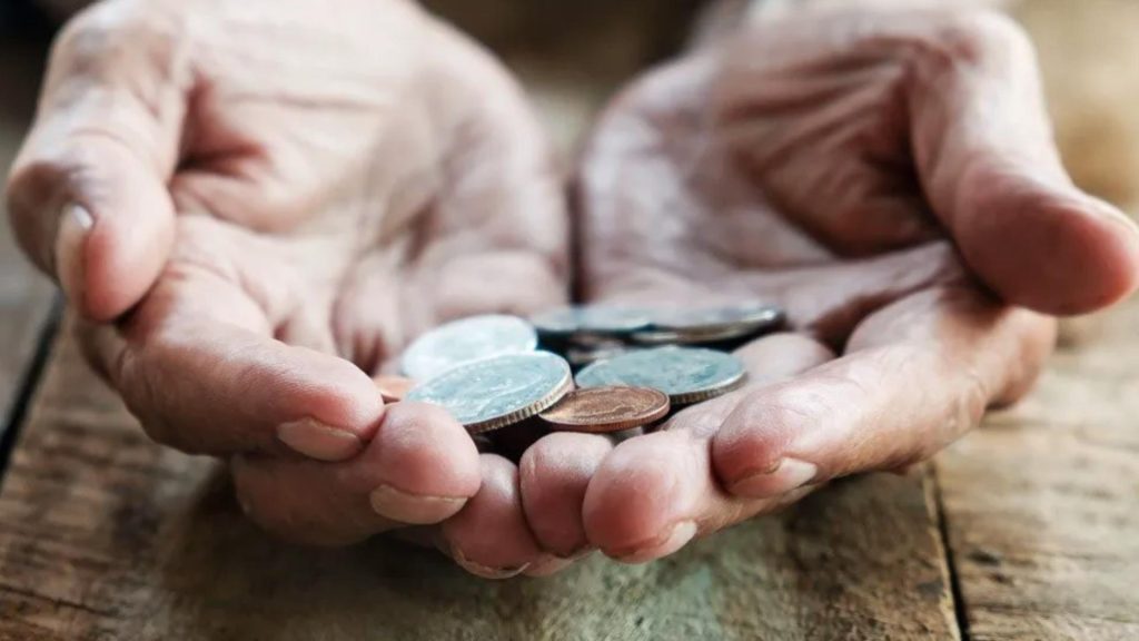 Sindicatele Salariul minim european salveaza 20 milioane