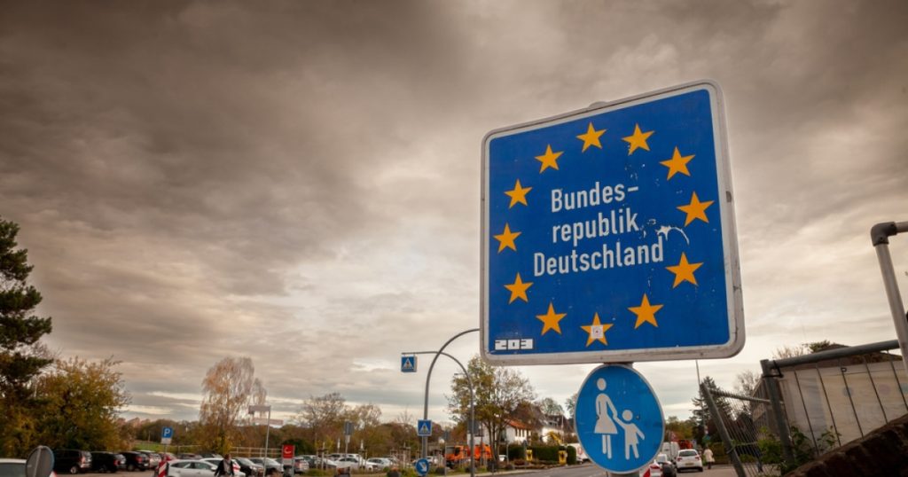 Germania va intensifica controalele la frontiere de miercuri