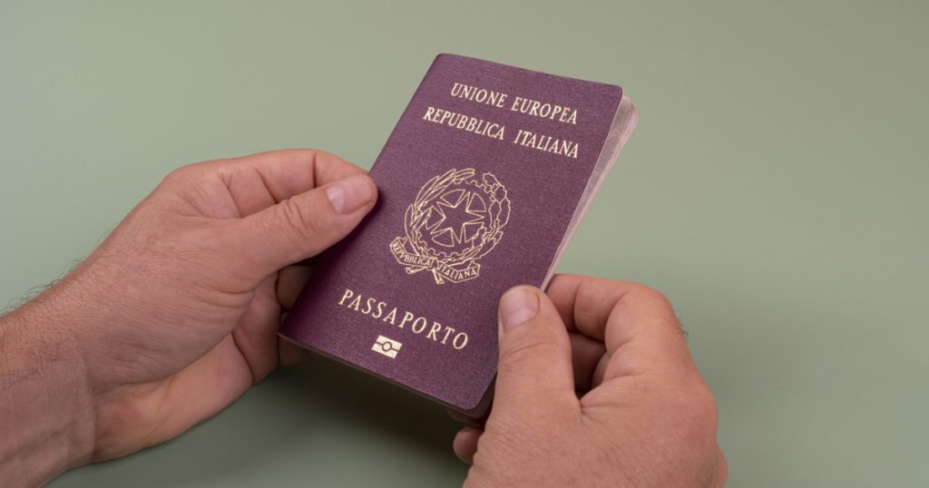 Guvernul Meloni schimba regulile pentru cetatenia italiana