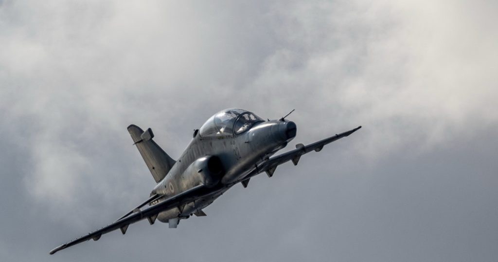 India isi creste autonomia in inarmare prototip de avion de lupta