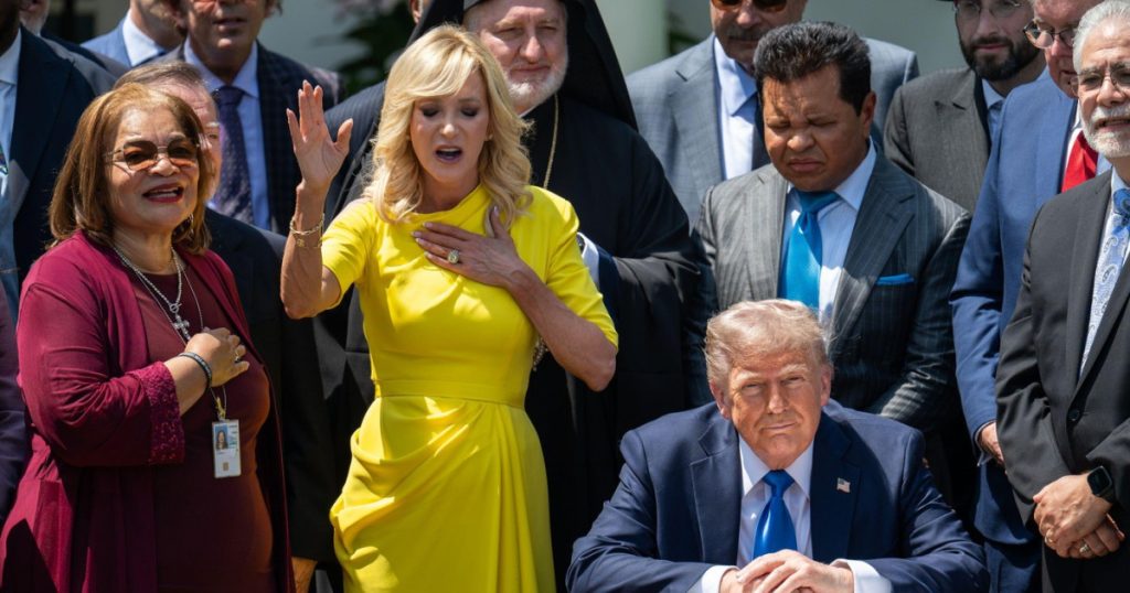 Libertatea de exprimare sub asediu efecte globale ale razboiului lui Trump cu presa