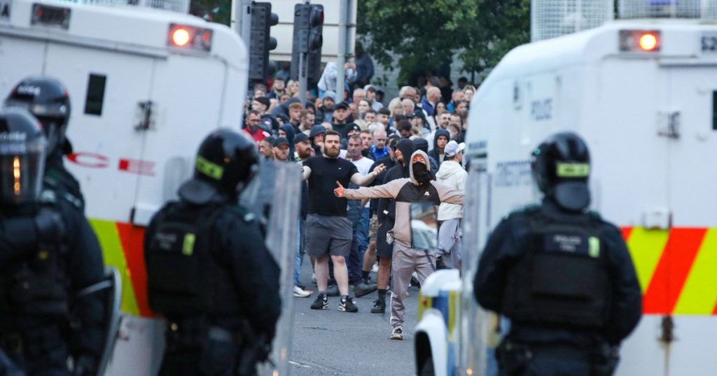 Ballymena si revoltele anti imigraie din Irlanda de Nord
