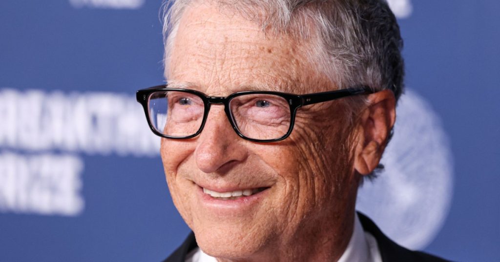 Bill Gates a dezvaluit cui va dona aver ea sa