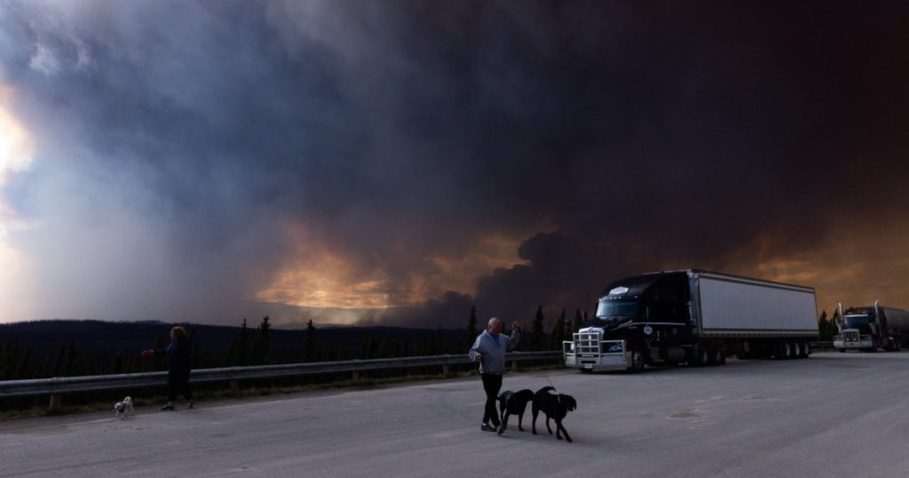 Fumul incendiilor din Canada a ajuns in Europa