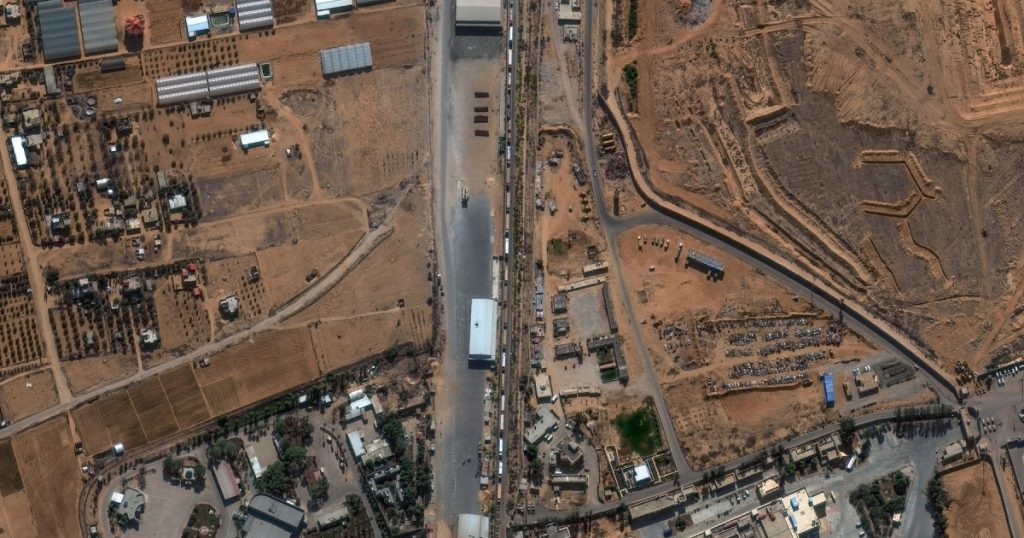 Israelul blocheaza calea rapida pentru ajutoarele palestinienilor