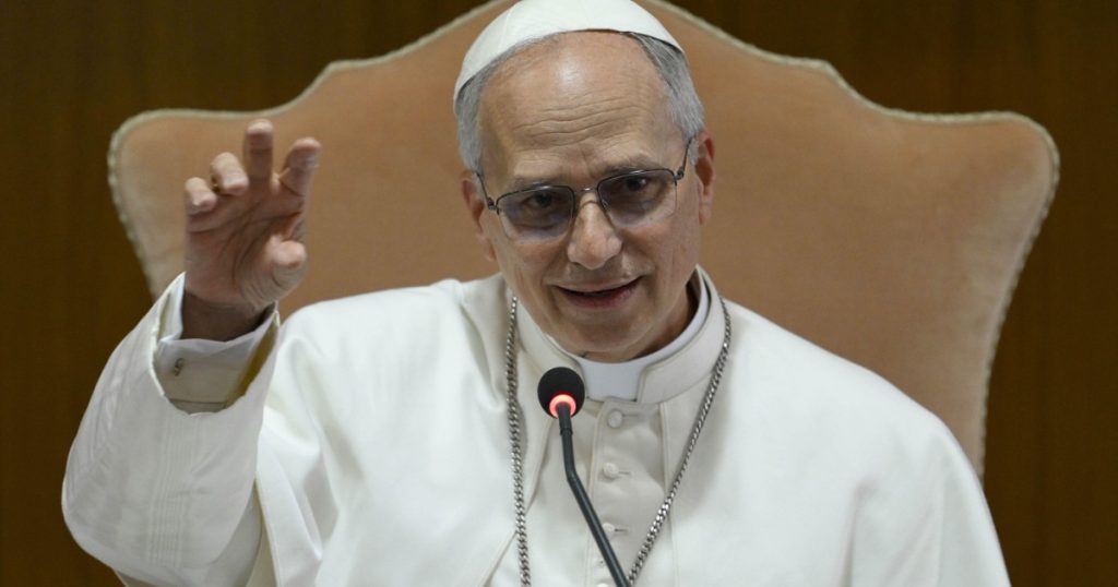 Papa Leon declara toleranta zero pentru preotii abuzivi