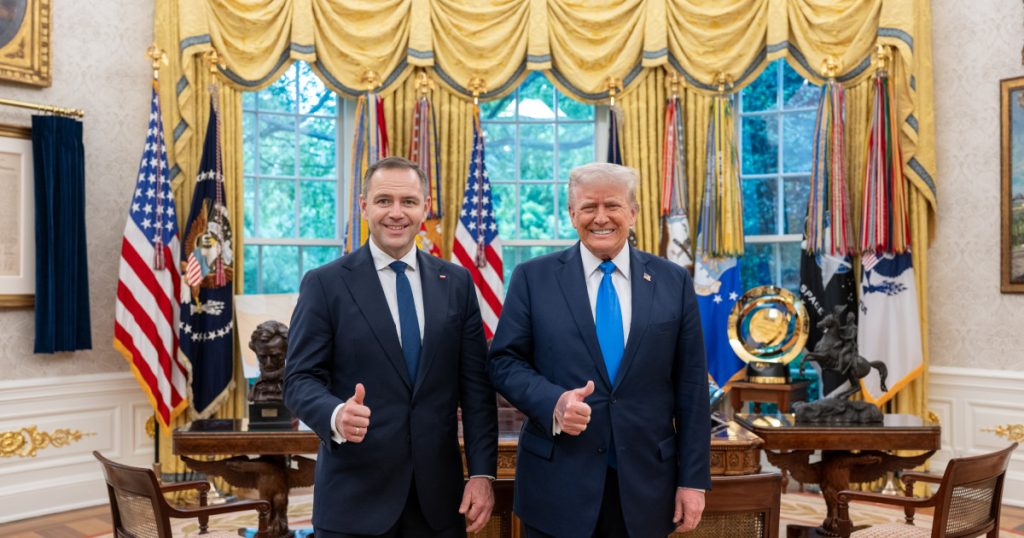 Polonia risca sa devina teren de confruntare intre proiectul european si internationala suveranista