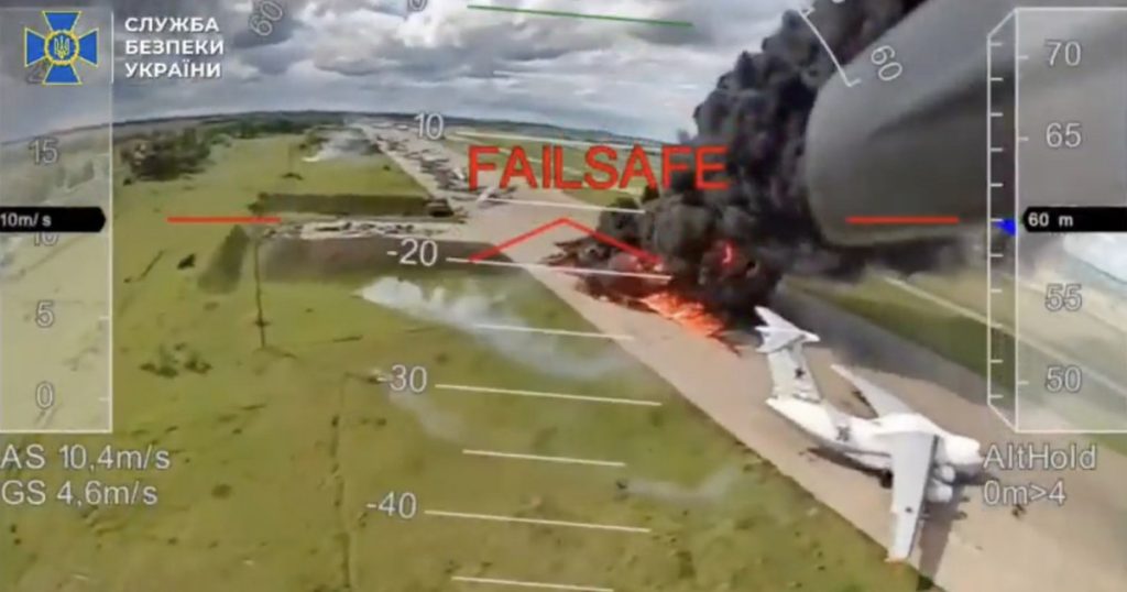 Rusia afirma ca va repara bombardierele avariate de Ucraina