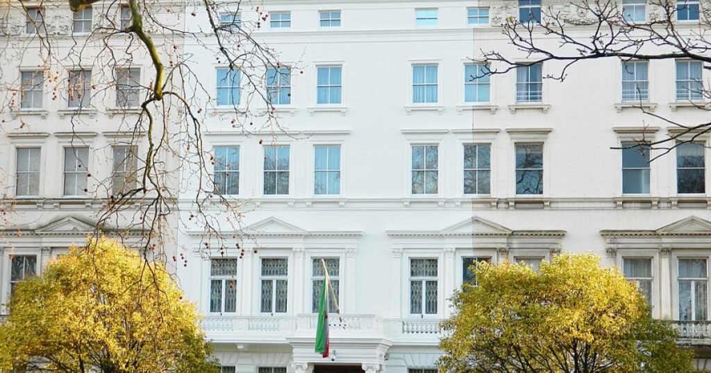 Sapte iranieni acuzati de agresiuni grave la Londra