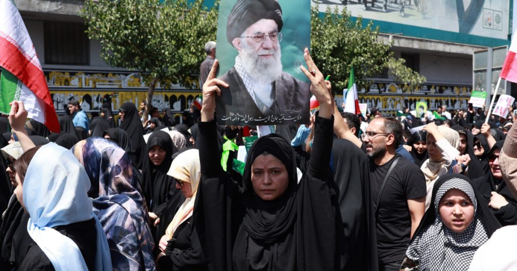 Optiunile ayatollahului Khamenei in fata provocarilor