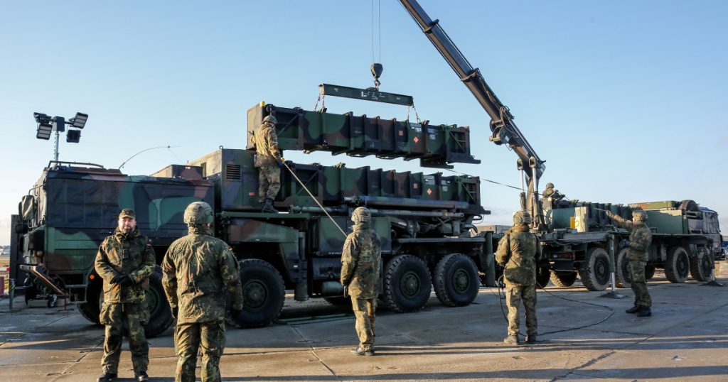 Pentagonul revizueste exporturile de arme si pentru alte tari