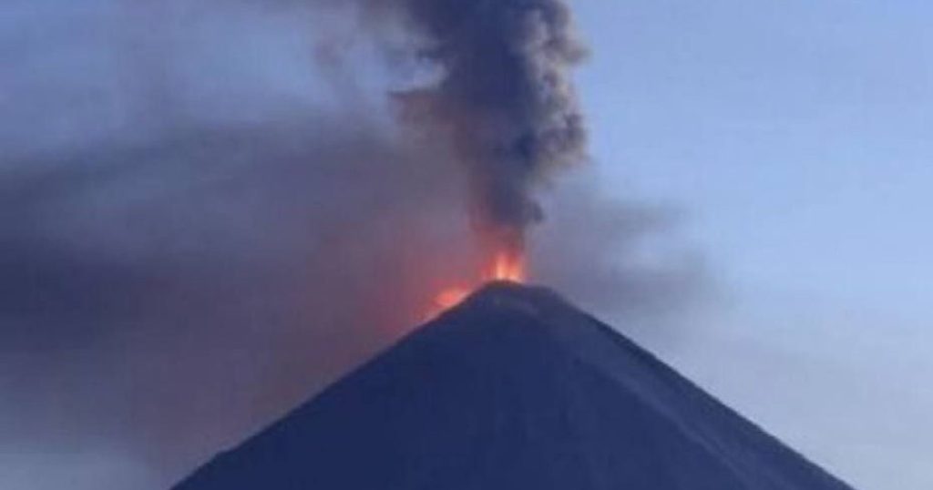 Un vulcan a erupt in Rusia dupa seismul din Orientul Indepartat