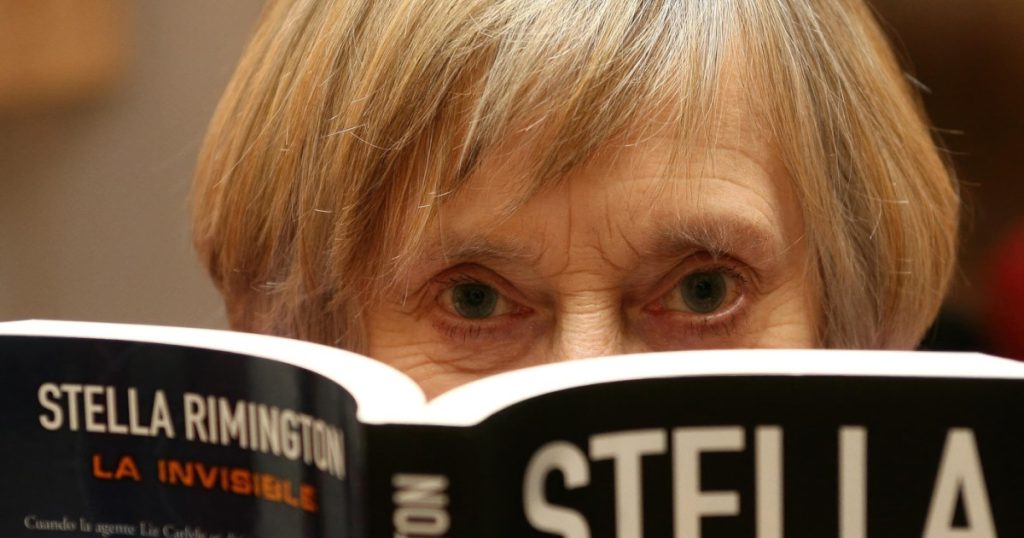 A murit Stella Rimington prima femeie sefa MI5
