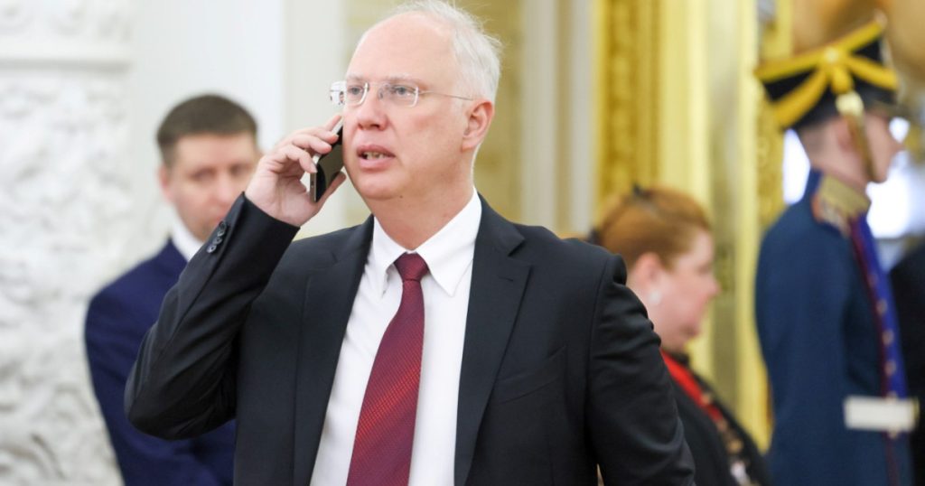 Apropiatii lui Putin avertizeaza despre dezinformari inainte de intalnirea cu Trump
