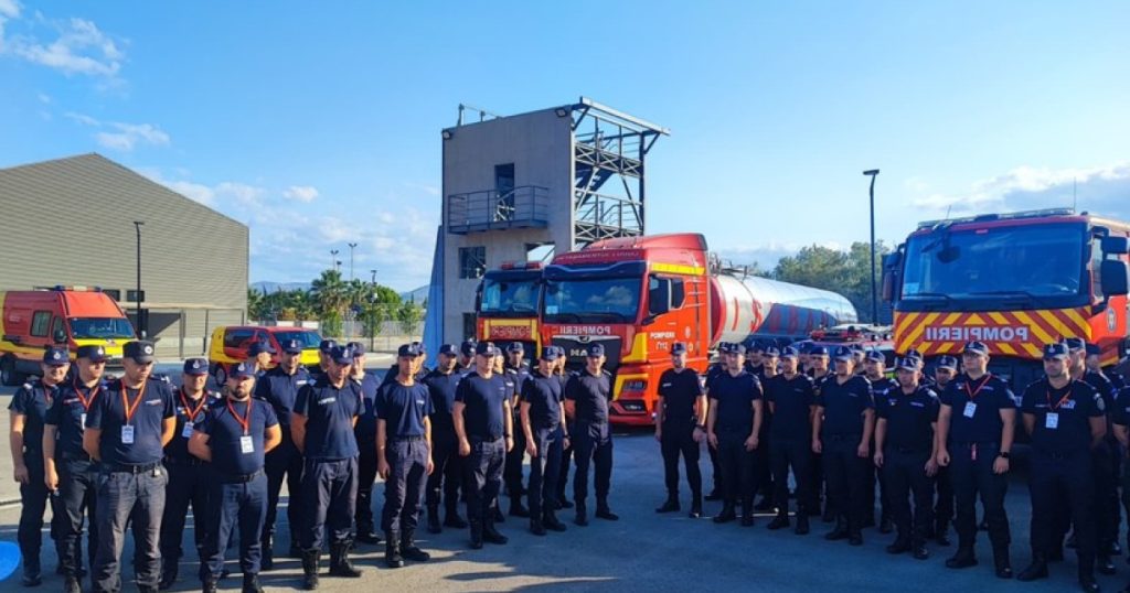 Echipa a doua de pompieri romani ajunsa in Grecia