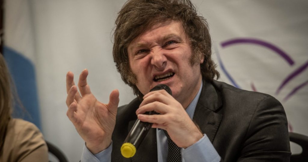 Presedintele Argentinei a blocat cresterea pensiilor De ce
