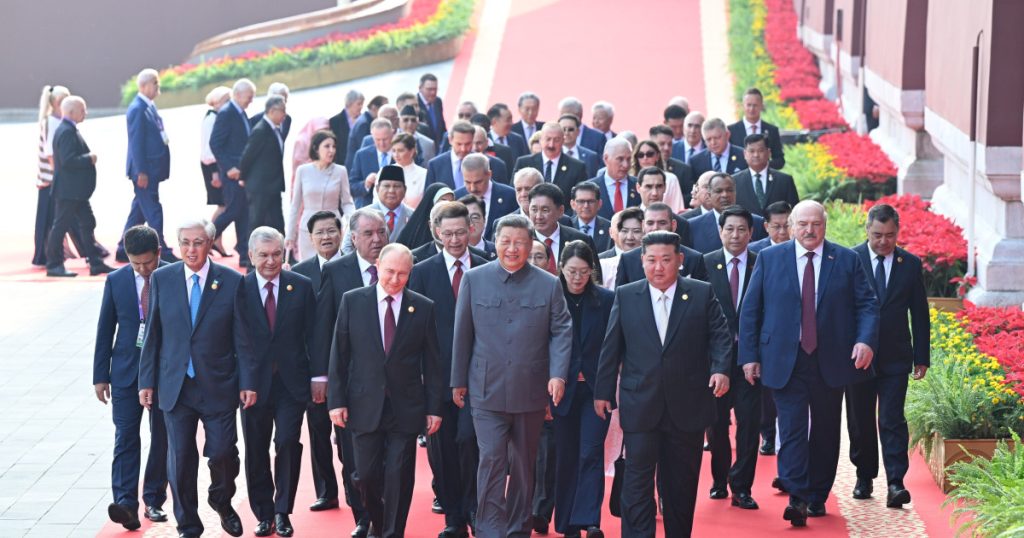 Ascensiunea Chinei este de neoprit afirma Xi Jinping Ce va face Donald Trump