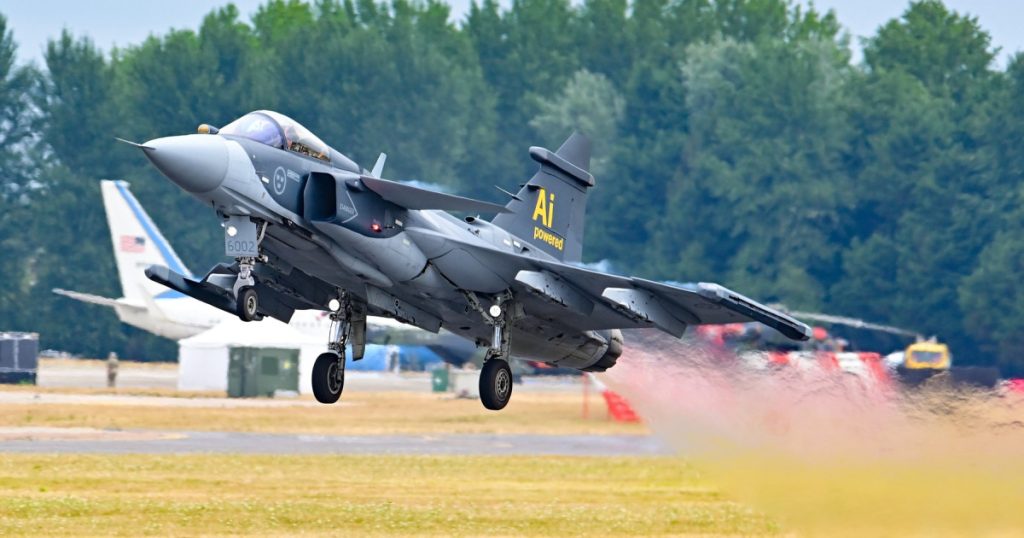 Livrarile de avioane Gripen in Brazilia au intarziat