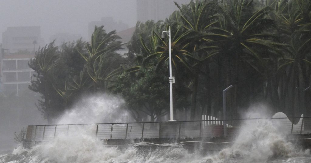 Evacuari masive in China dupa taifunul Matmo