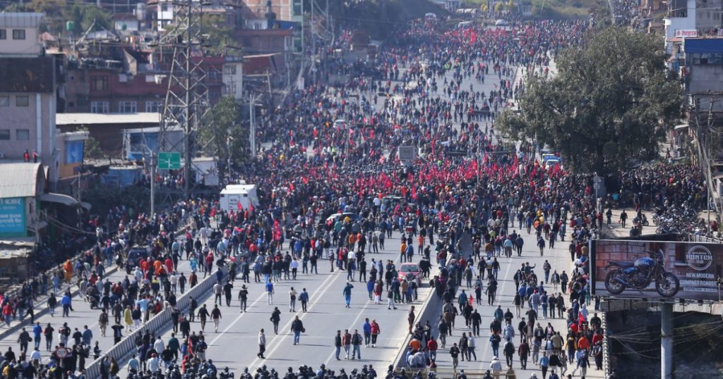 Revolta Generatiei Z Tinerii protesteaza din cauza saraciei